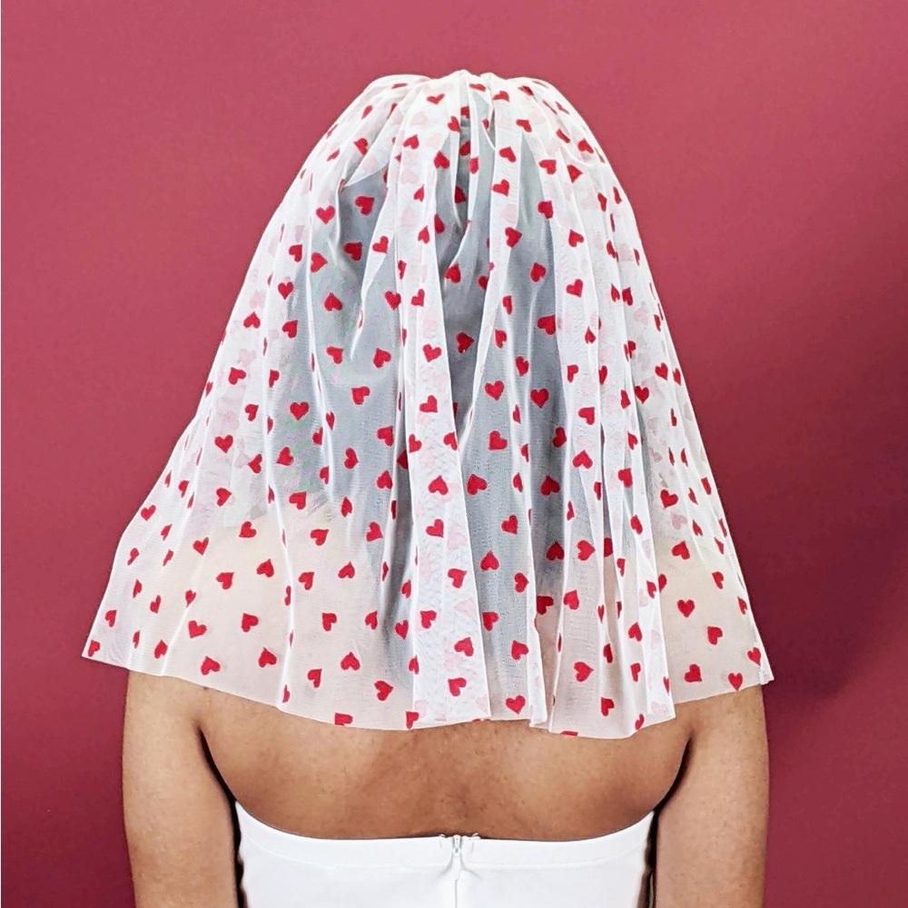 fun red hearts short wedding veil